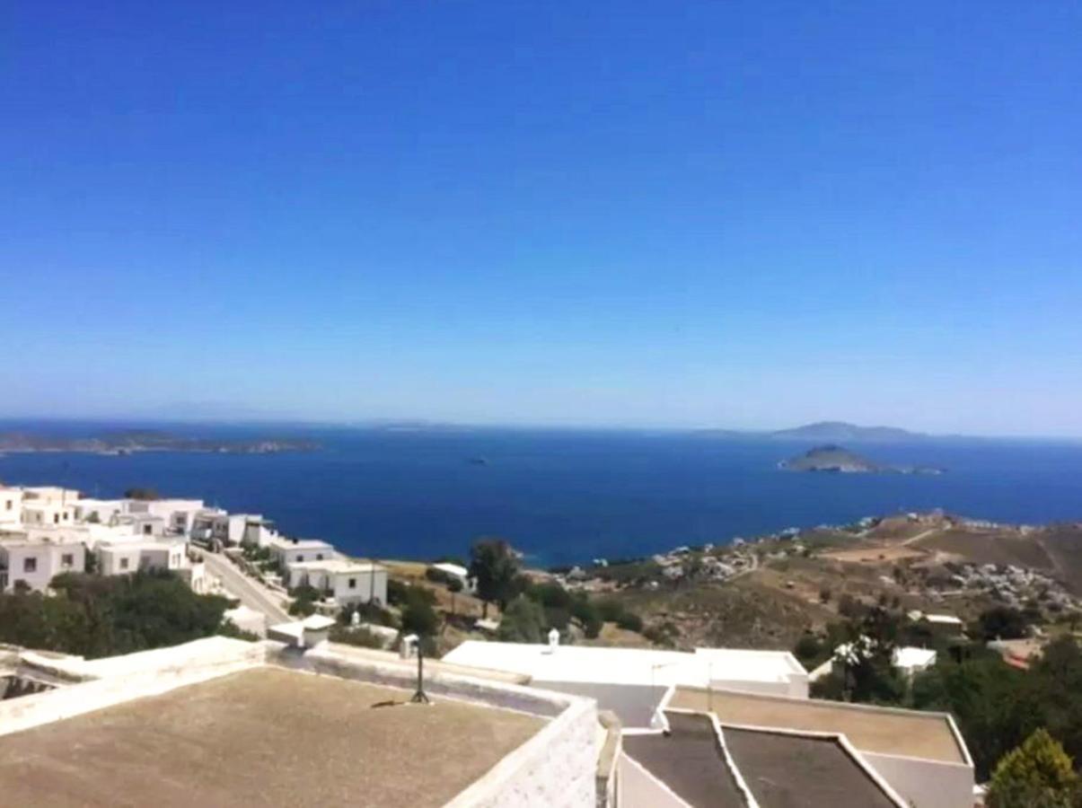 4 Bedrooms House With Sea View Terrace And Wifi At Patmos 1 Km Away From The Beach